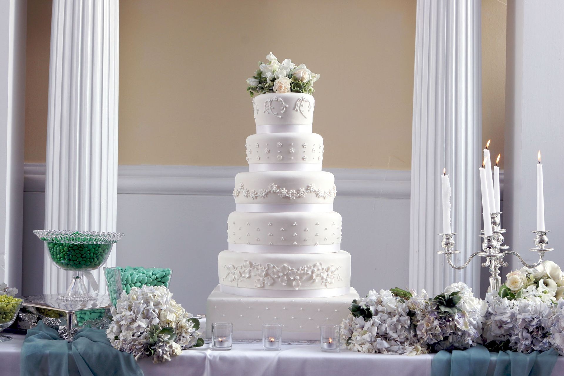 Almond wedding cake/Nc-P022